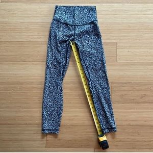 Lululemon Flower Leggings sz 4